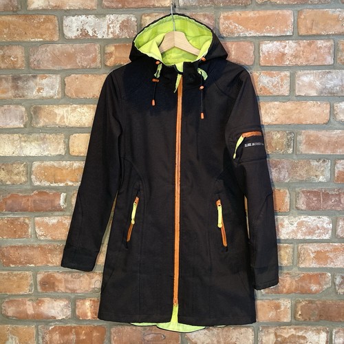 Ilse jacobsen hornbaek - hornbaek, hooded